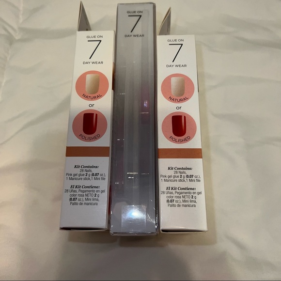 Kiss Nails (3 Pack Bundle) 💅🏾 - Picture 4 of 6